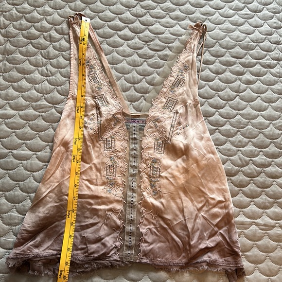 Kimchi Blue Ombre Camisole Top, Size XS. - Picture 6 of 8